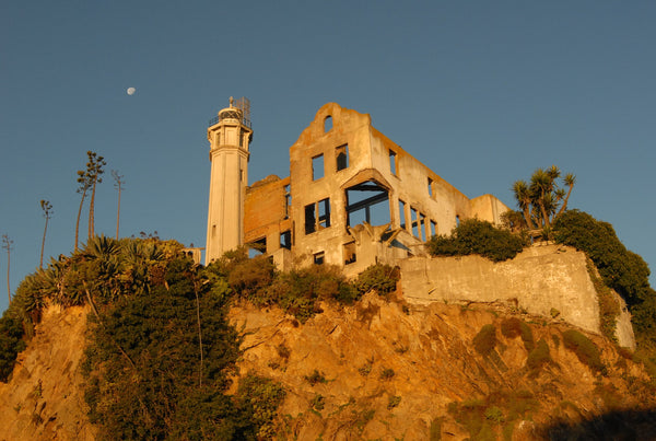guardhouse_sunrise-jpg