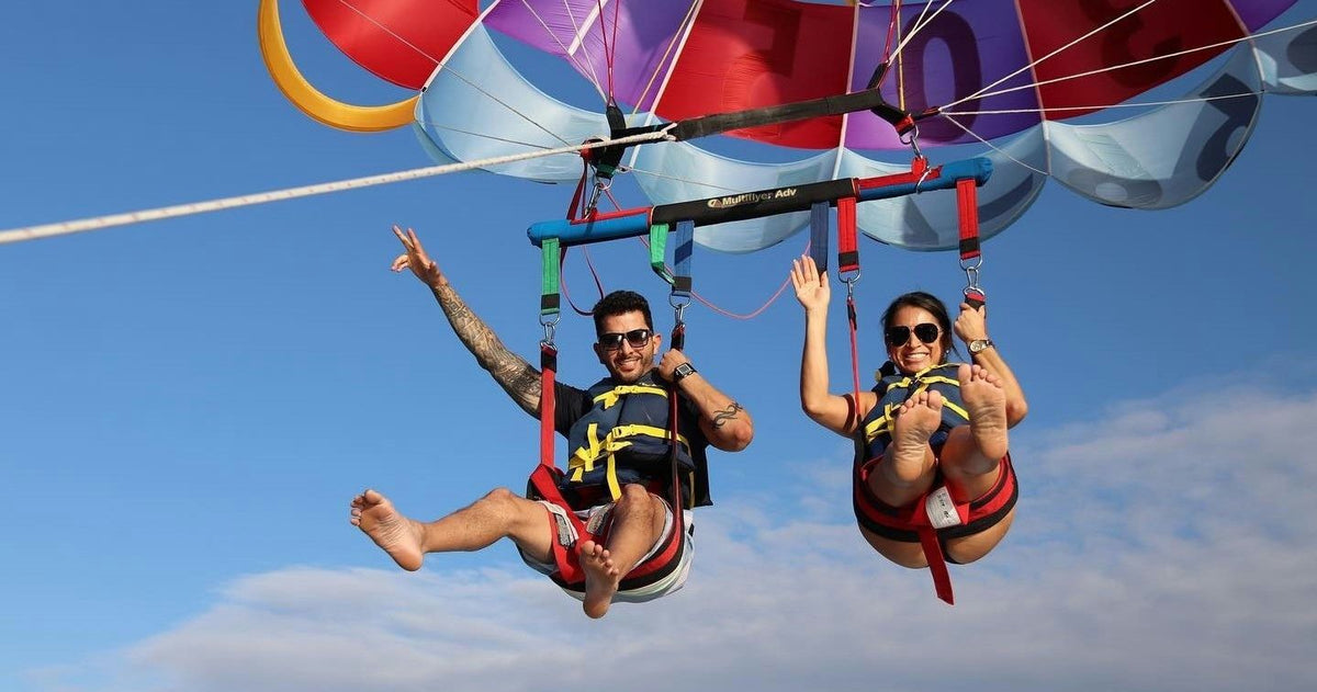 Parasailing in Miami