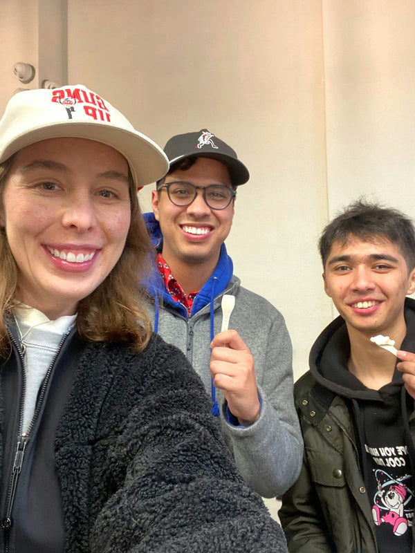 happy-people-eating-ice-cream