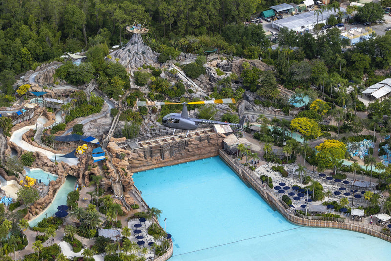 helicopter-over-park