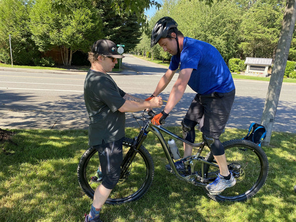 helping-adjust-bike