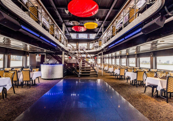 Saturday Dinner Cruise in New York City
