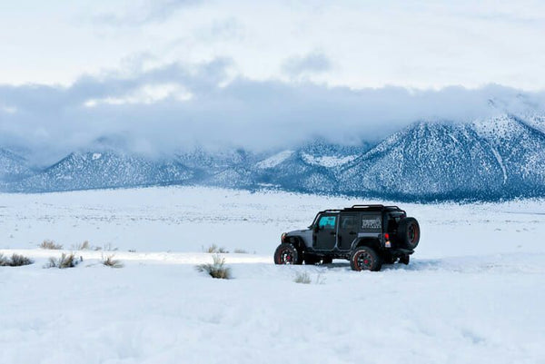 jeep in snow