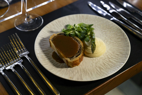 jm_bustronome_beef-wellington-jpg