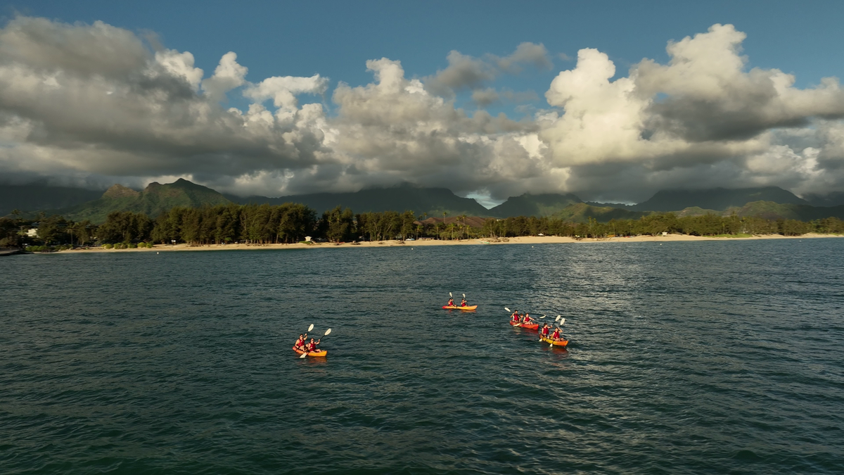 kayaking-in-ocean-grou-png