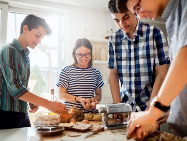 Kids Children cooking class.png