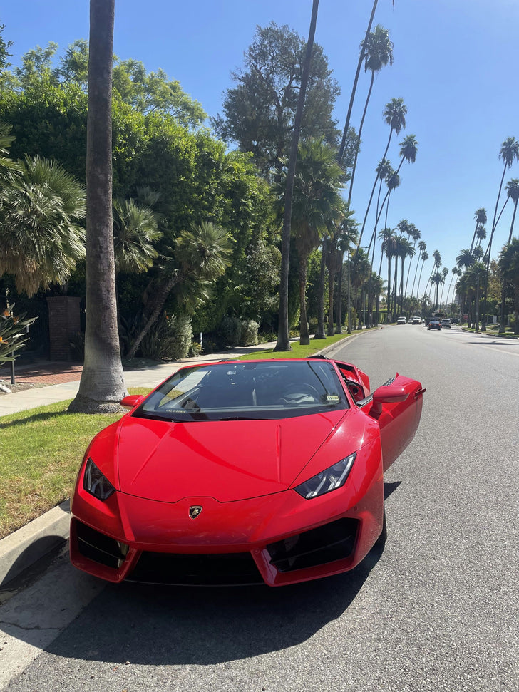 Ride or Drive a Lamborghini: 20-Minute Hollywood Boulevard Tour