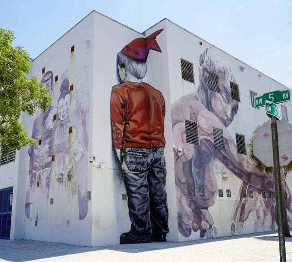large-street-art-on-side-of-wall