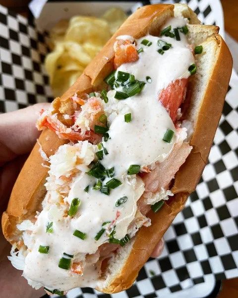 lobster roll