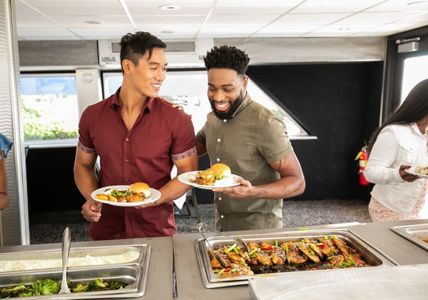 lunch-buffet-on-cruise