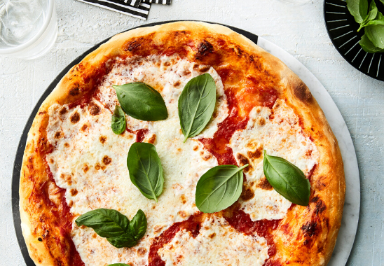 making-pizza