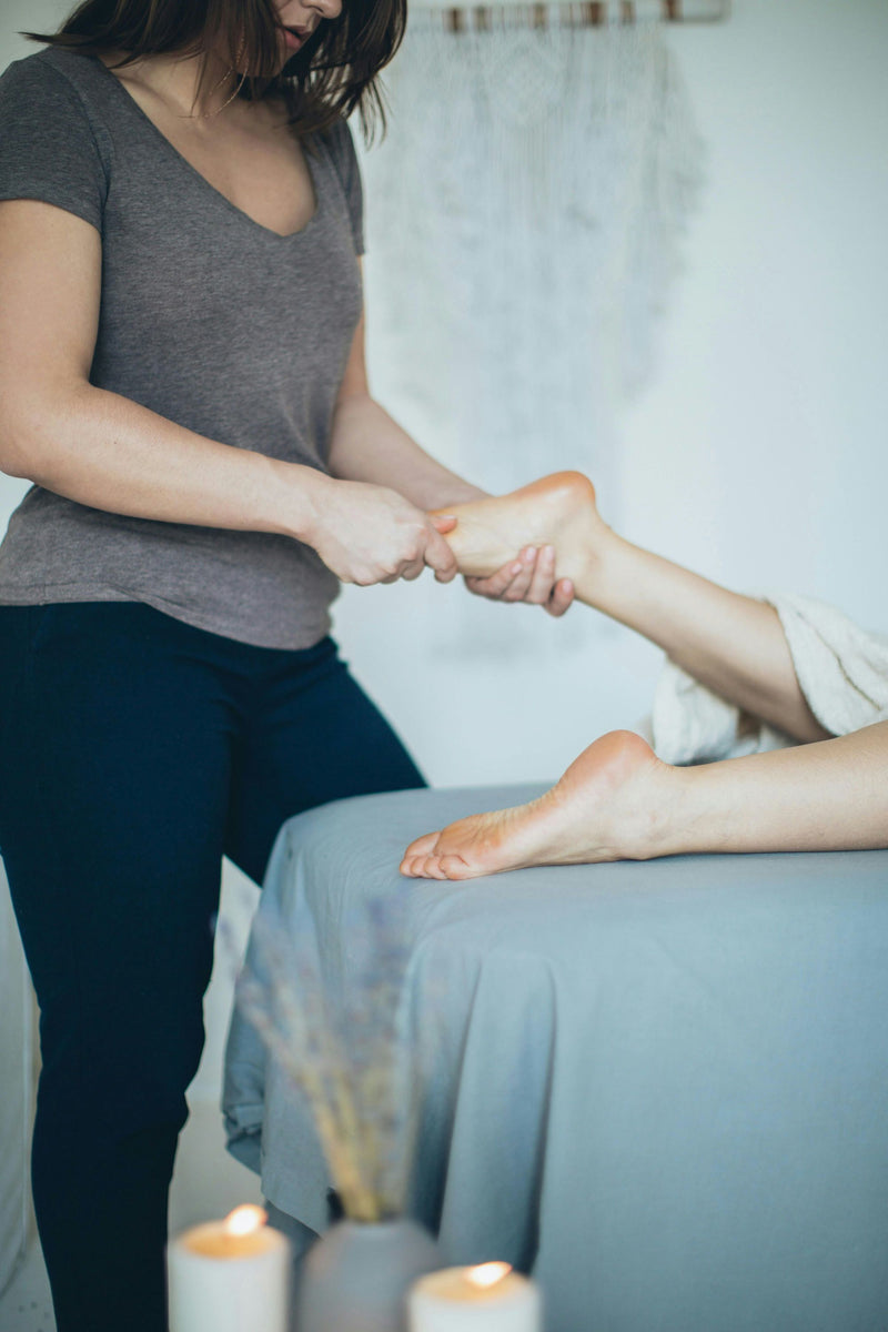 massage-of-the-feet