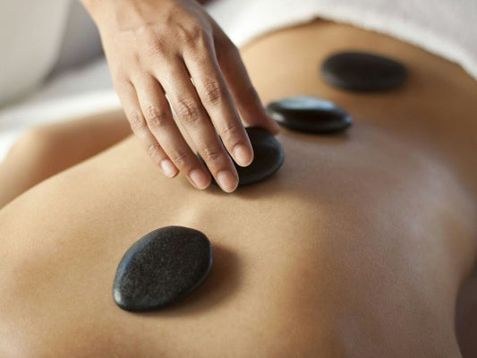 massage with stones