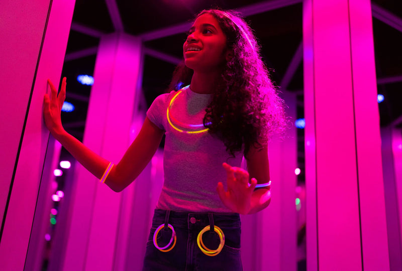 mirror-maze-east-rutherford-nj-neon-reflections.jpg