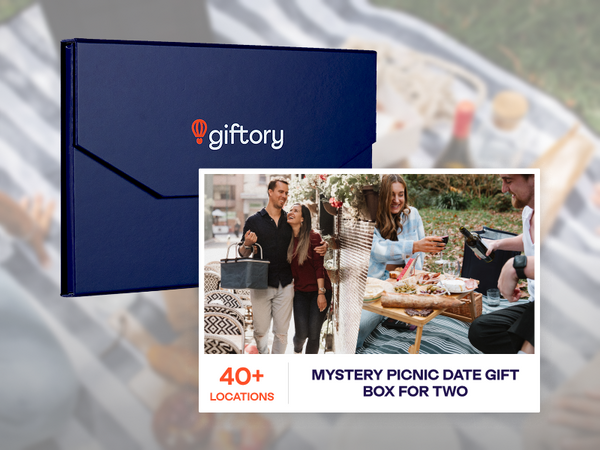 mystery picnic gift box.png