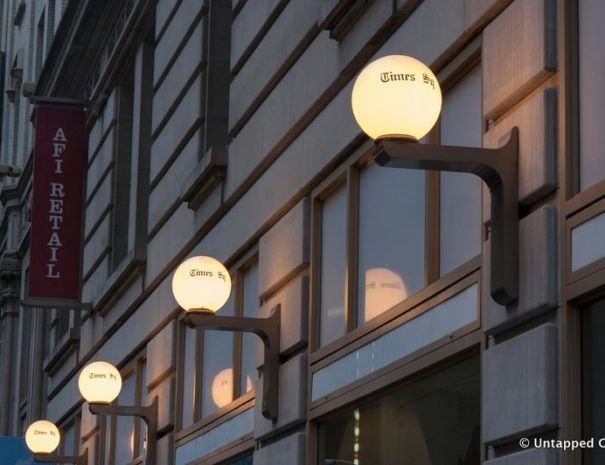 nyc light posts.jpeg