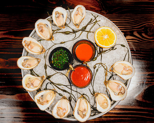 Oysters on plate   1.jpg