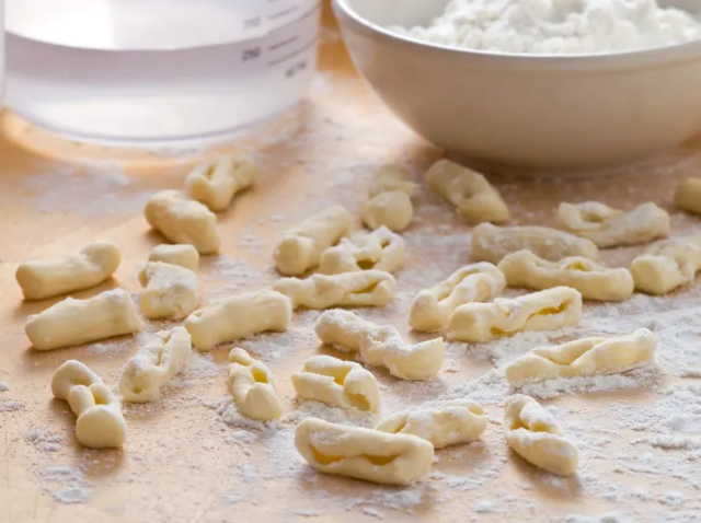 Fresh Cavatelli with Cacio e Pepe Cooking Class in Los Angeles