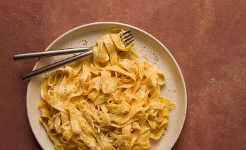 Pasta on plate 999