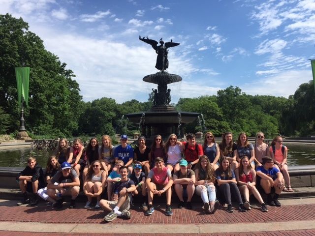 people-in-front-of-fountain-in-cp-jpg