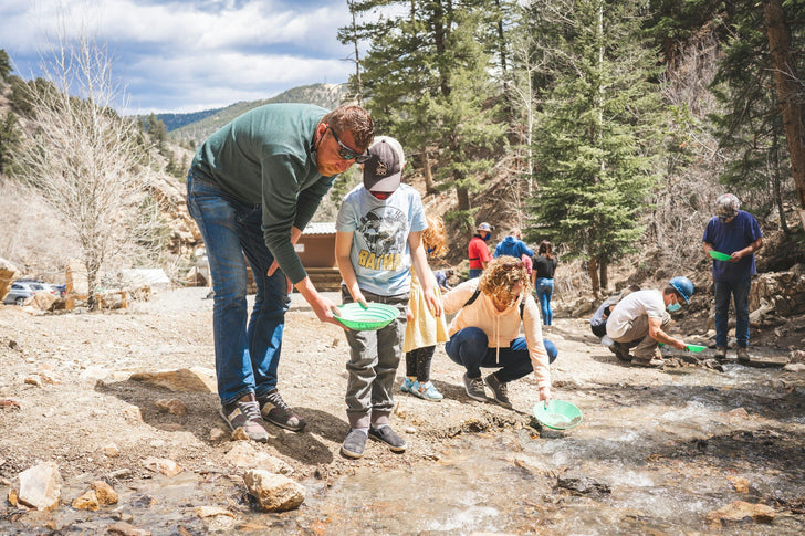 Phoenix Main Level Mine Tour and Gold Panning in Idaho Springs