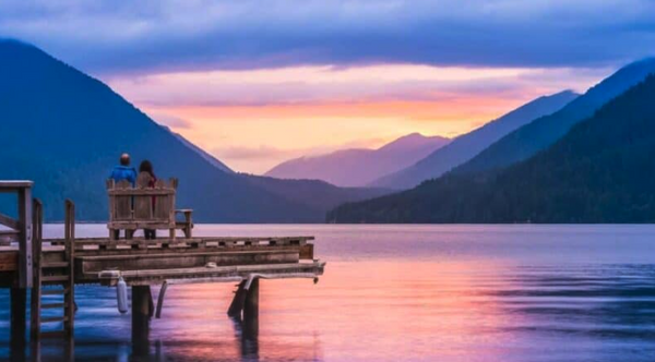 pink-skies-over-lakes