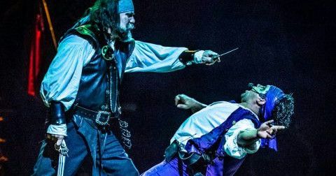 pirate dinner show.jpeg