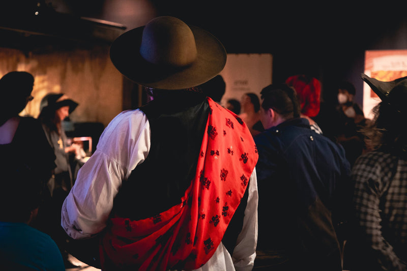 pirate-guide-interacting-with-group