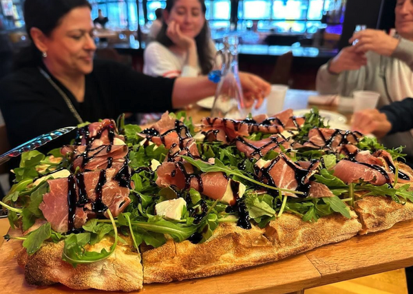 pizza with balsamic