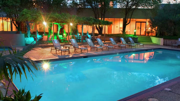 pool-at-night