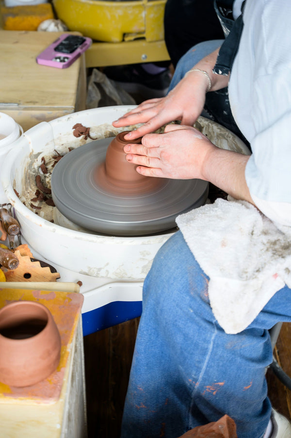 Pottery Class spinning wheel 487