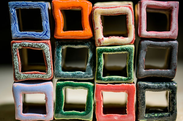 Making pottery by hand