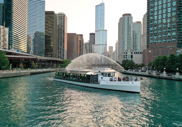 premier plus dinner cruise on chicago river boat