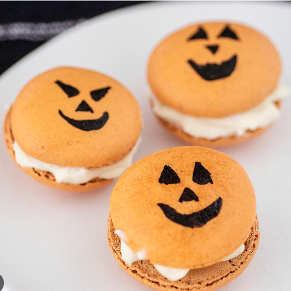 Pumkin Macaron