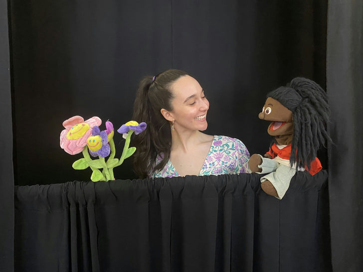 Kids Puppet Show with Music and Crafts