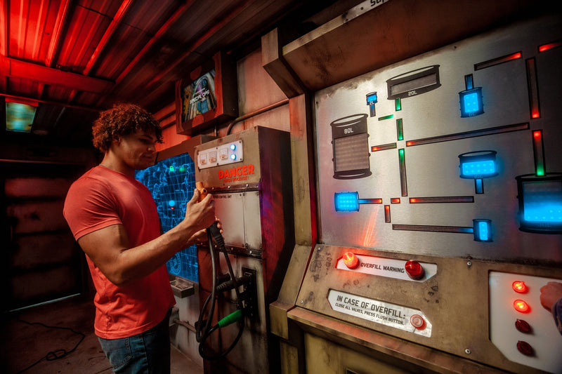 Puzzle Solving Expert in Escape Room