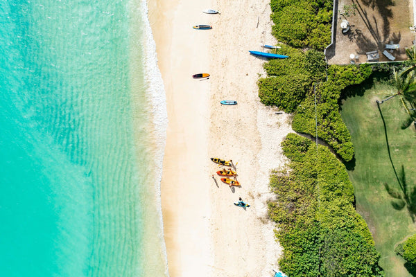 rental-kayaks-on-the-beach-in-kailua-jpg