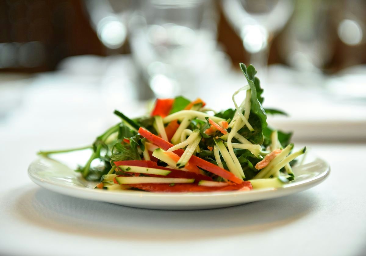 salad-on-lunch-cruise