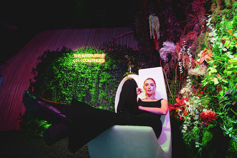 sitting-in-exhibit