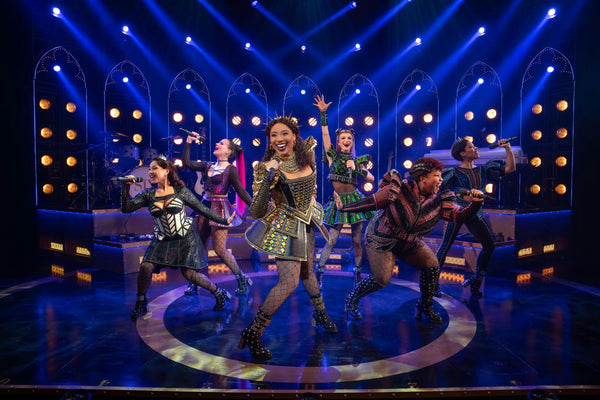 SIX the musical singing