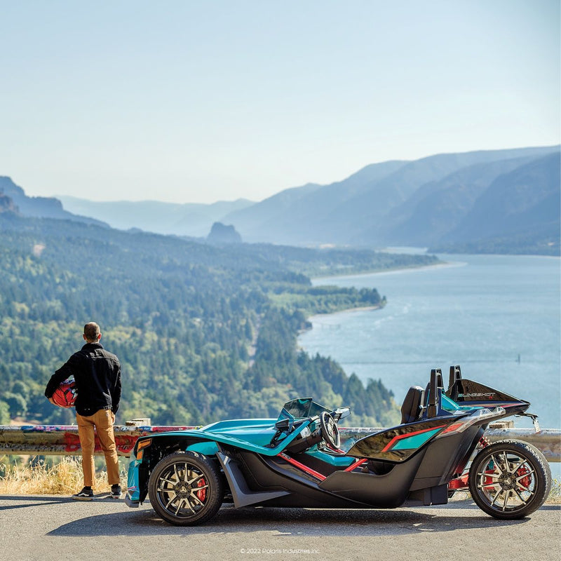 Slingshot parked looking onto view