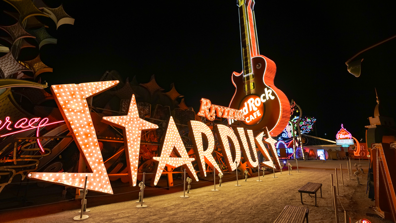 stardust-sign