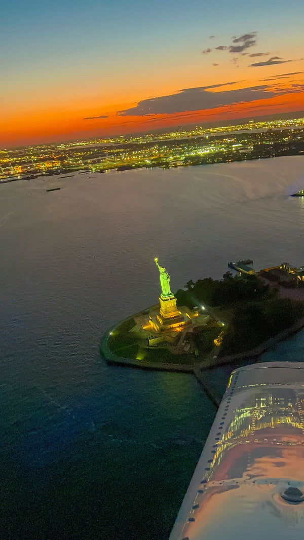 Scenic Plane Tour of NYC at Night | Linden | New Jersey | Giftory