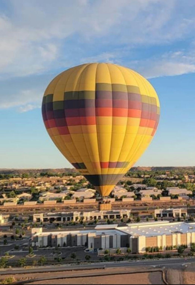 striped-balloon-ride
