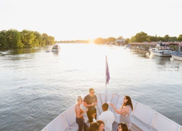 historic river cruise in sacramento