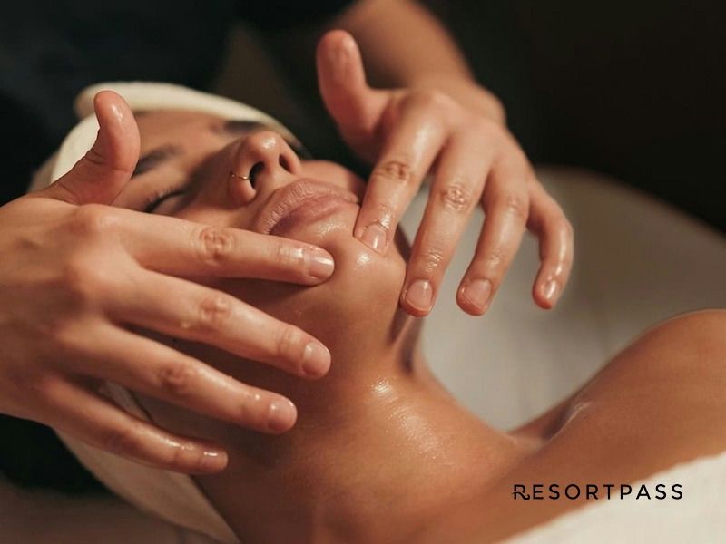 surrey-corinthia-hotel-phyto-aromatic-facial-phyto-aromatic-facial-hero-logo.jpg