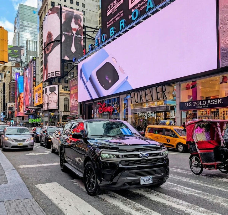 Discover NYC Private Luxury SUV Tour
