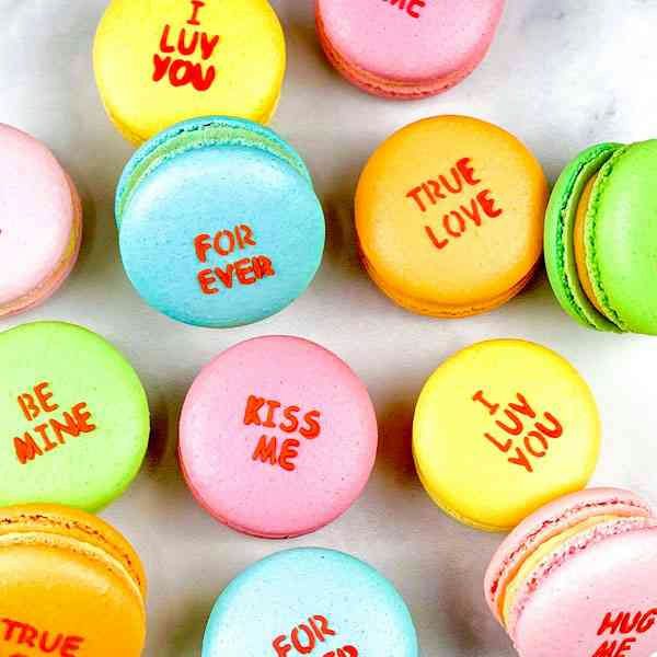 sweet heart macarons
