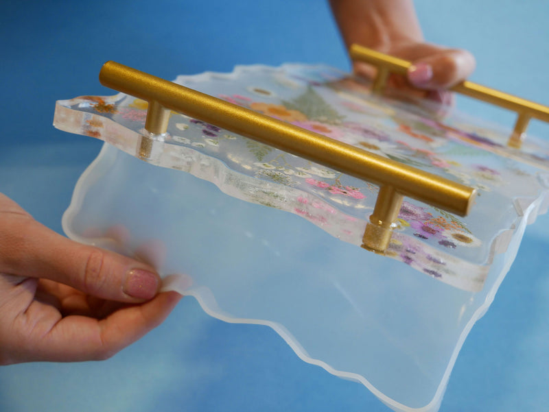 taking-out-of-mold