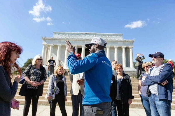 tour guide and group in dc.jpeg